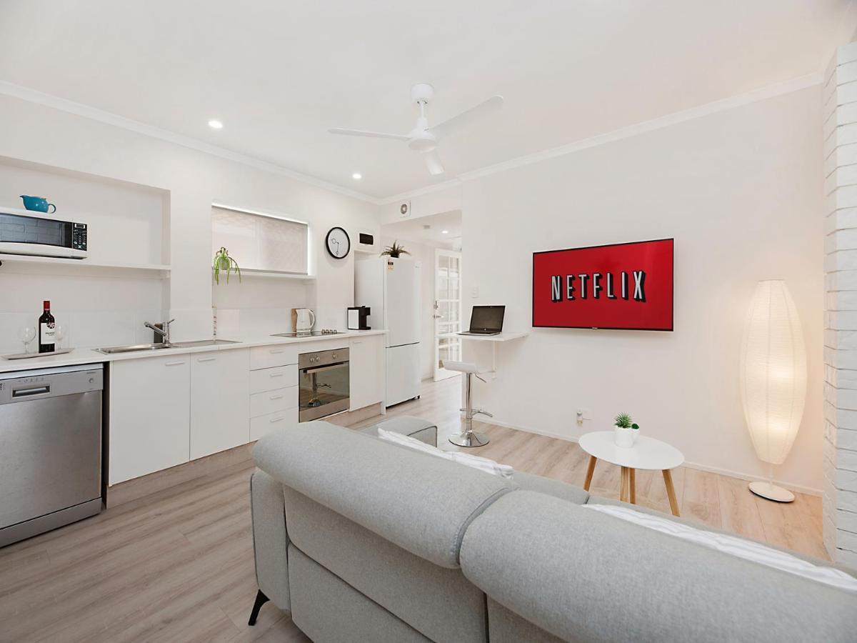 Pet Pawfect Coastal Apartment